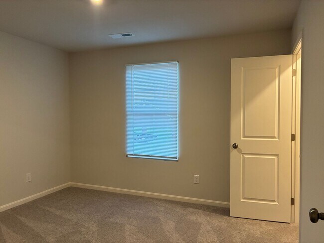 Building Photo - 105 S Osprey Ct