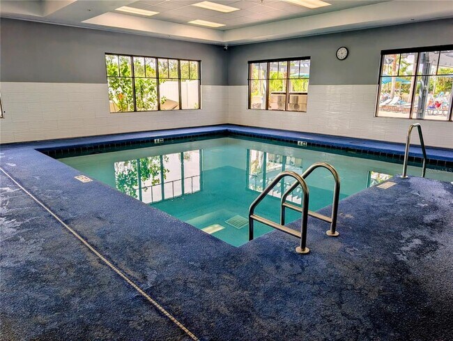 Building Photo - 1624 Layton Ct