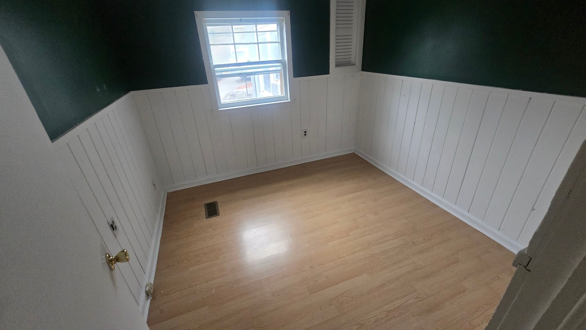 Bedroom - 23A Rockaway Valley Rd