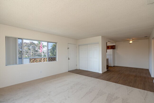 Building Photo - 2-Bedroom + 1 Bathroom Apartment | Dunes Place | Oxnard | Unfurnished