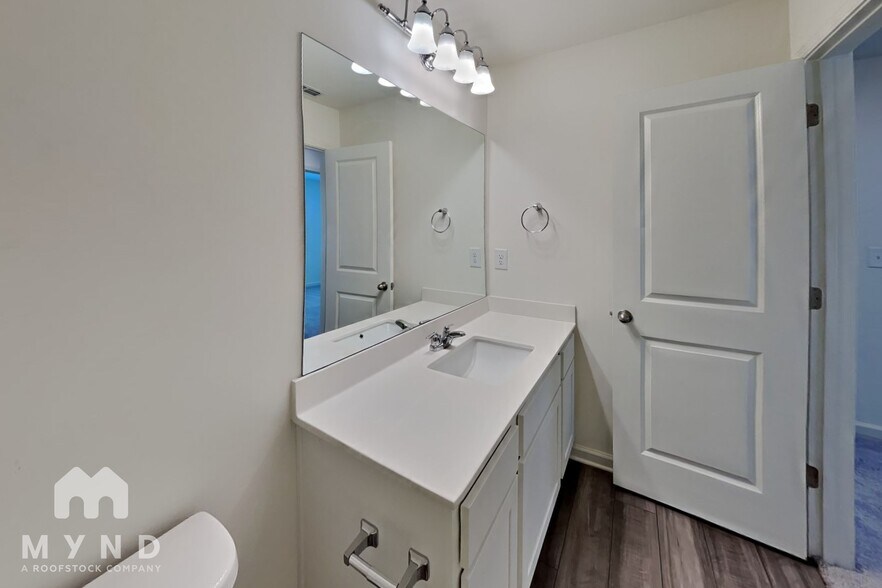 Building Photo - 2622 Senegal Wy