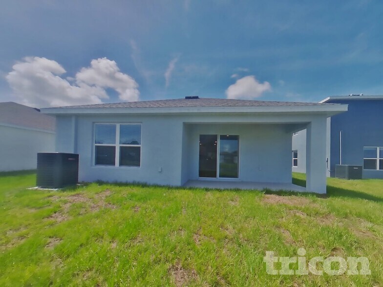 Building Photo - 10729 Hidden Banks Gln