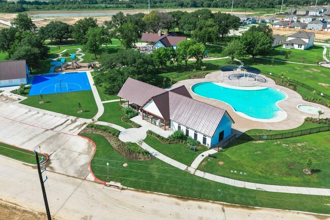 Building Photo - 17843 Plow Horse Ln