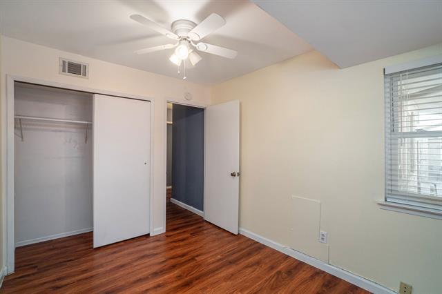 Building Photo - 1202 Crane Dr