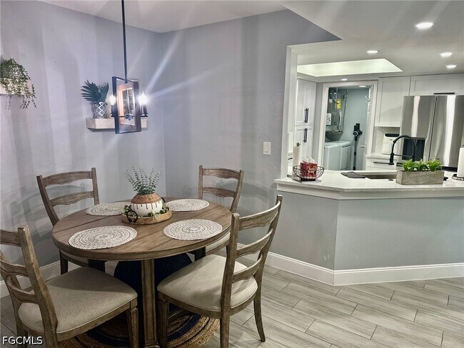 Building Photo - 3100 Seasons Way