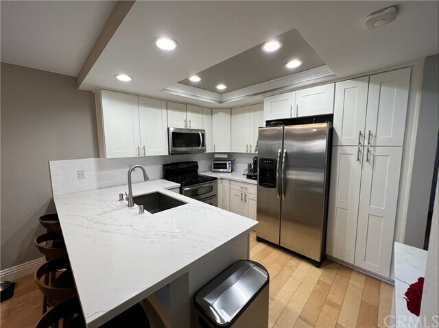 Building Photo - 7911 Woodlake Dr