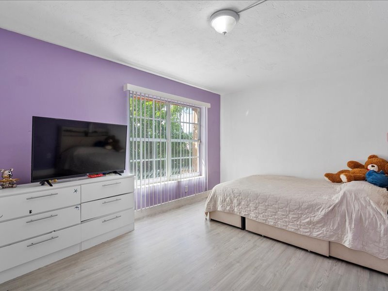 Building Photo - 2759 NW 198th Ter