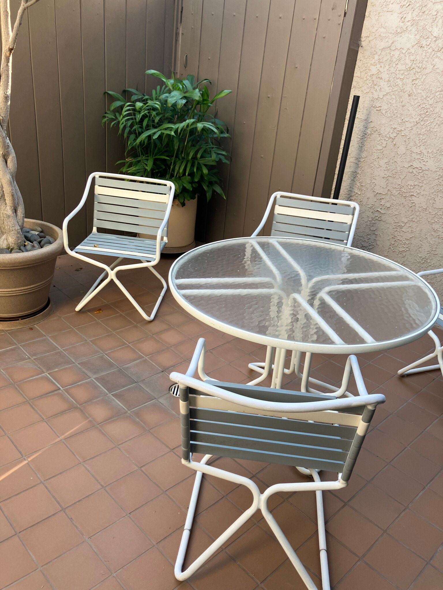 Building Photo - 1621 Hilts Ave