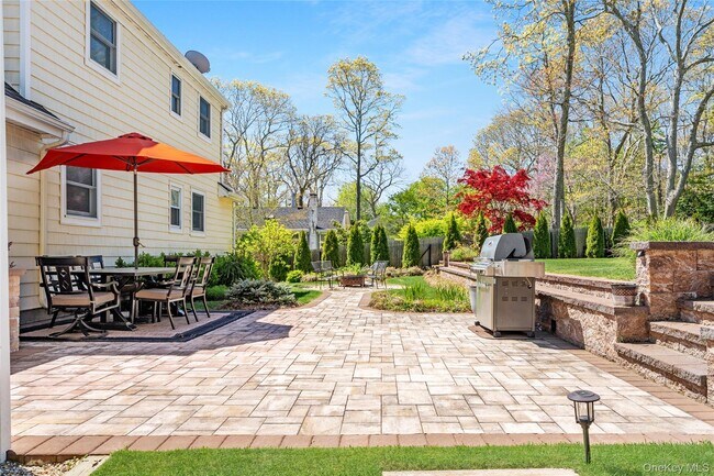 Building Photo - 27 Summit Blvd