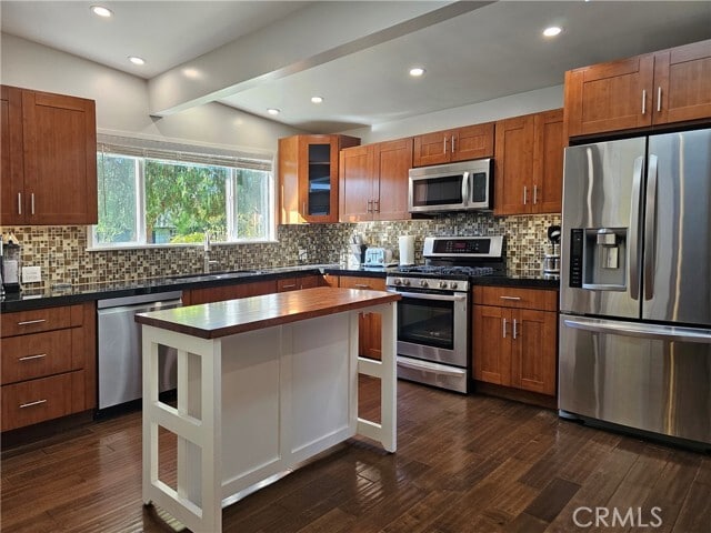 Building Photo - 6014 Wish Ave