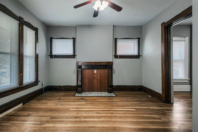 Building Photo - 1754 N 4th St