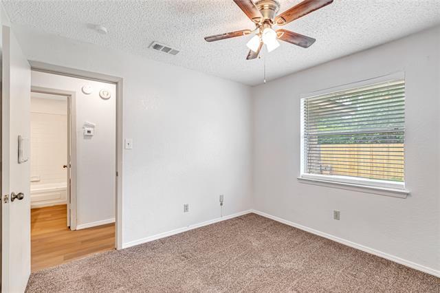 Building Photo - 420 Claire Ct