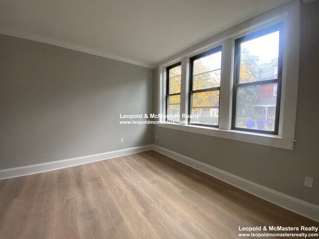 Building Photo - 83 Longwood Ave
