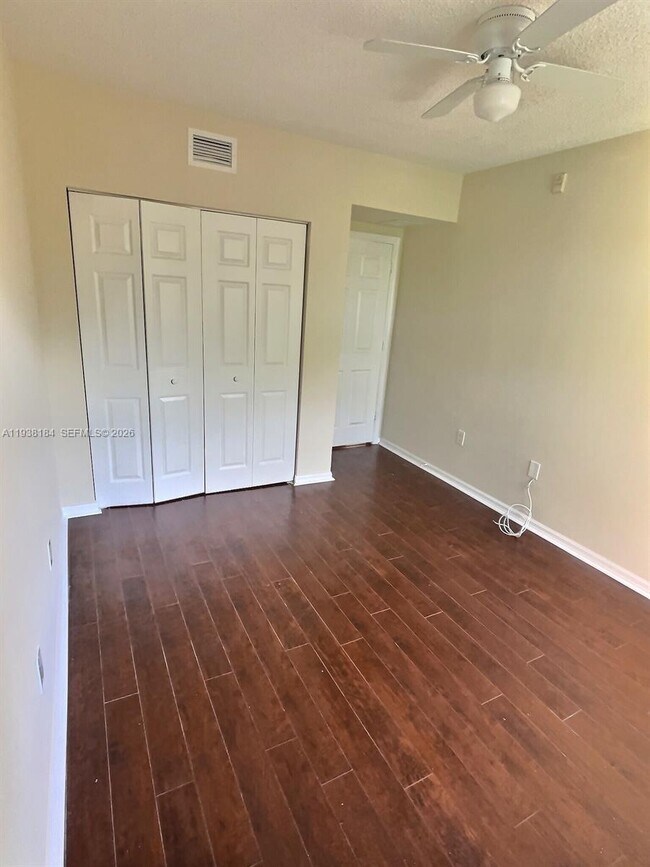 Building Photo - 2120 W Preserve Way