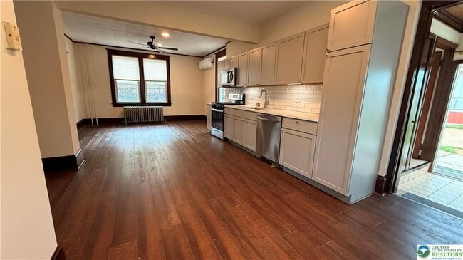 Building Photo - 3241 Freemansburg Ave