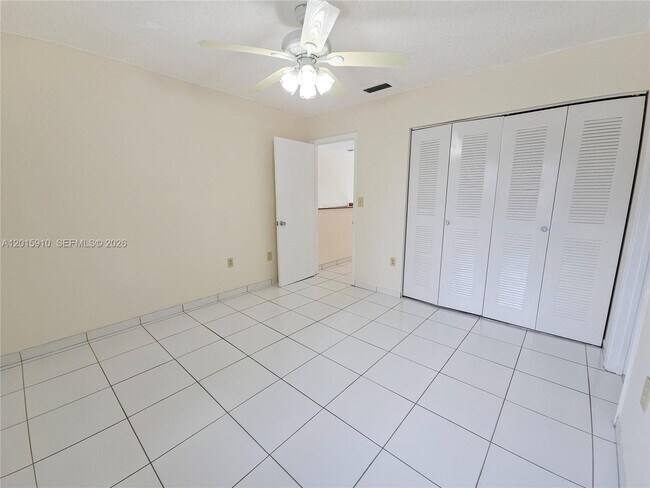 Building Photo - 1341 SW 124th Ct