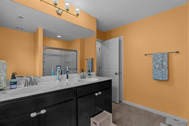 Building Photo - 757 Fox Creek Dr