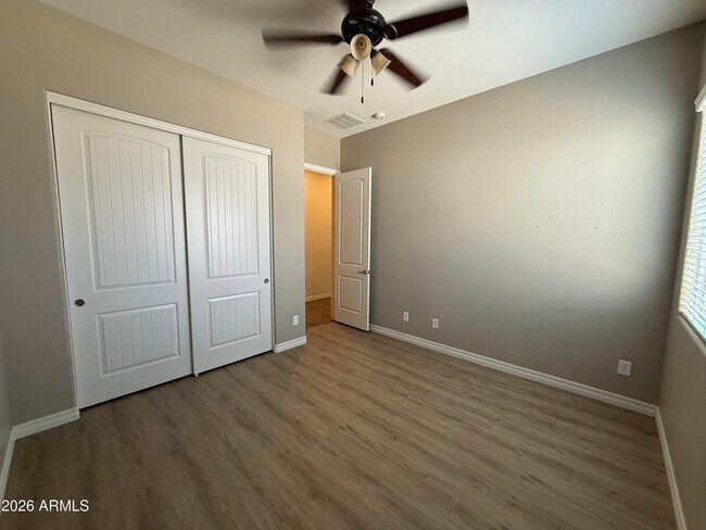 Building Photo - 4045 S Camellia Dr
