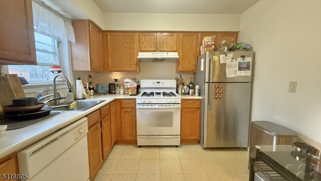 Building Photo - 2467 NJ-10