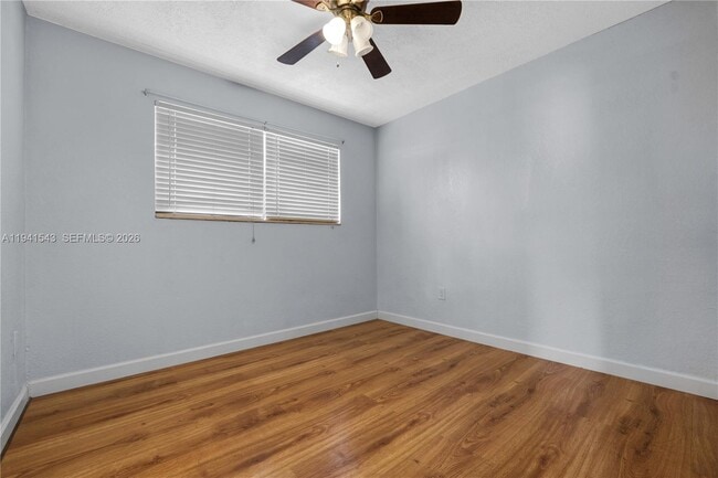 Building Photo - 801 N 70th Ave