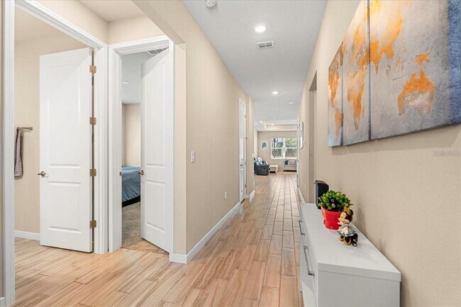 Building Photo - 5058 Sparkling Water Wy