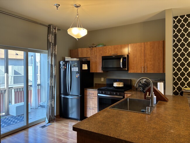 Building Photo - 5619 Brendan Ave