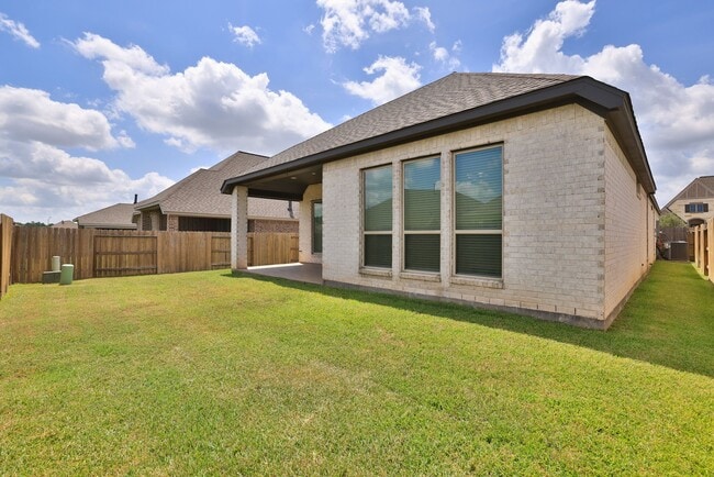 Building Photo - 42124 MISTERIO HILLS RD