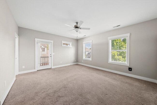 Building Photo - 1813 Iron Mill Dr