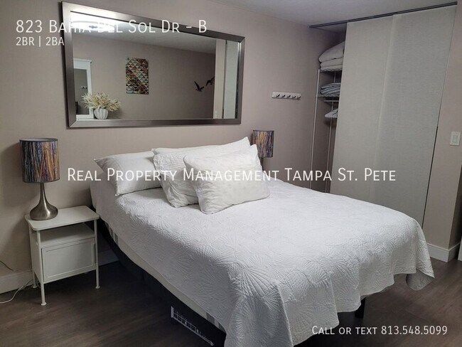 Building Photo - 823 Bahia Del Sol Dr