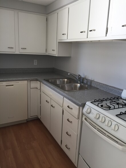 New countertop and sink - 2032 S Oneida St