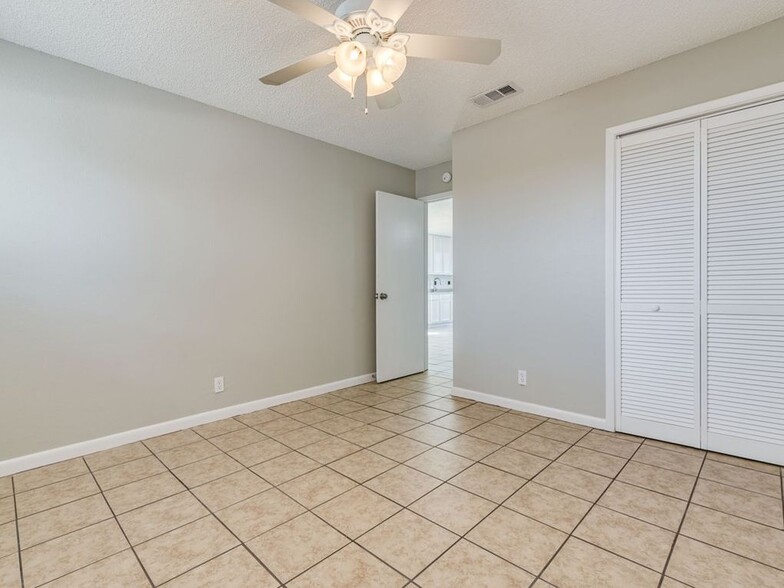 side B bedroom - 7308 Grand Canyon Dr