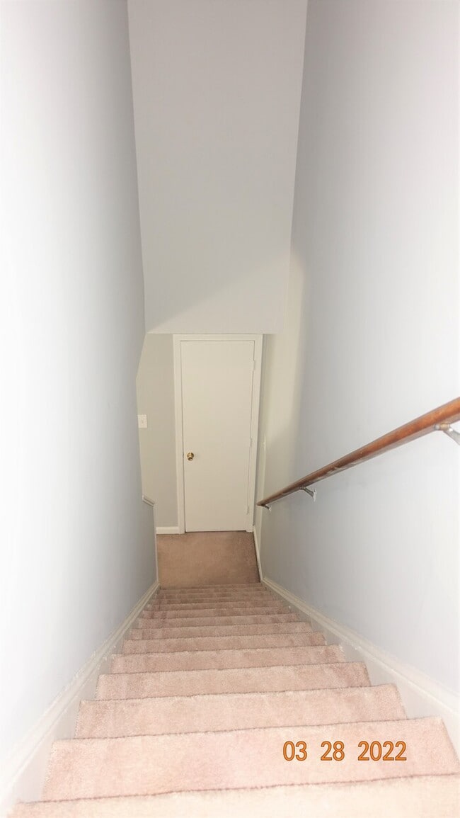 Building Photo - 5723 Aftonshire Dr