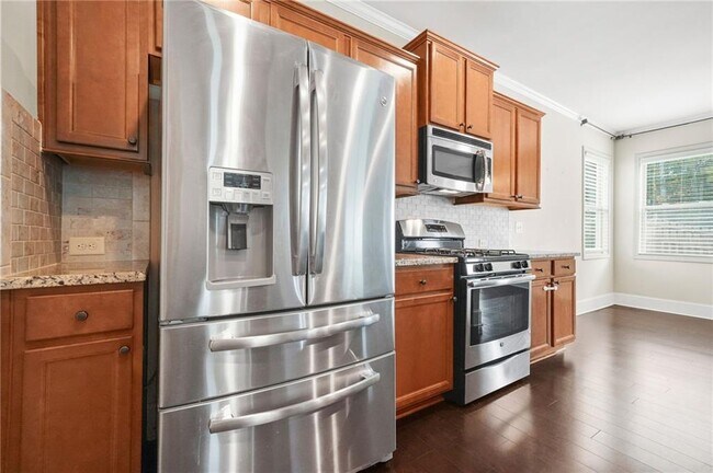 Building Photo - 1365 Delo Ln