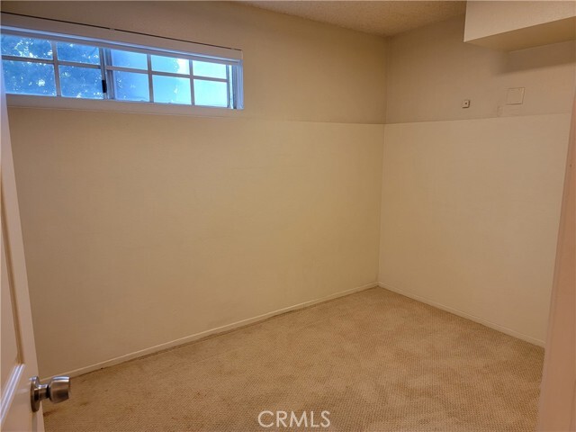 Building Photo - 15854 Jupiter Pl