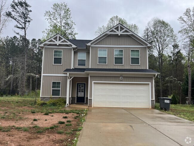 Front of House - 125 Blackbeard Ln