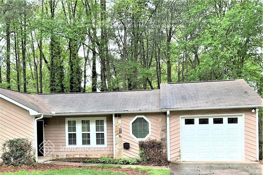 Building Photo - 3106 Palomino Dr