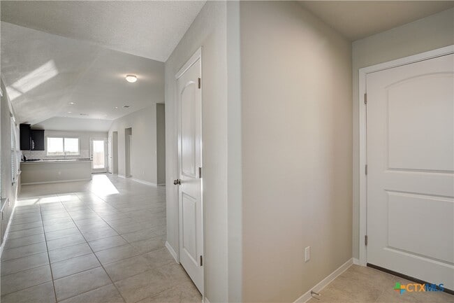 Building Photo - 171 White Dunes Dr