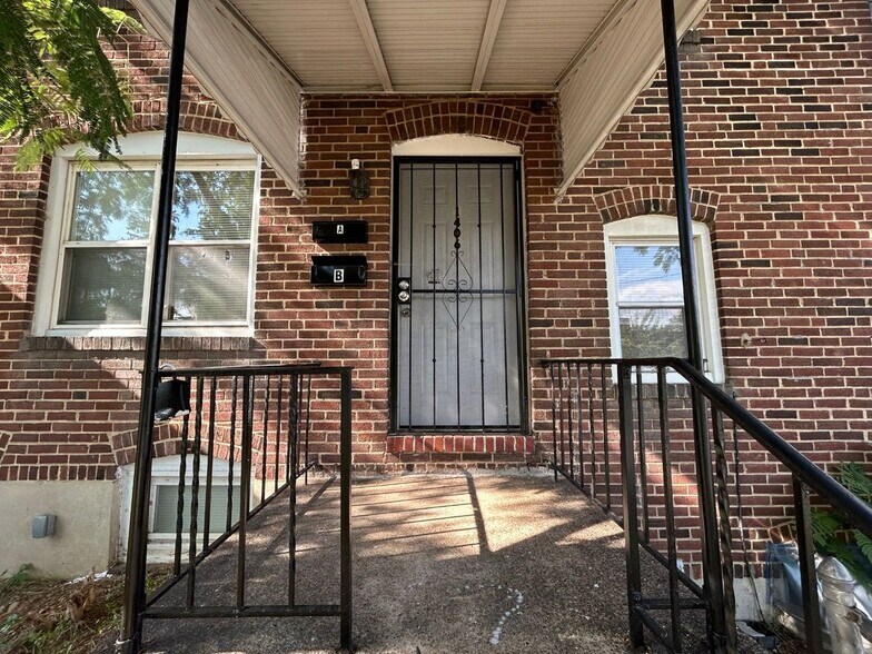 Building Photo - 1406 Filbert St