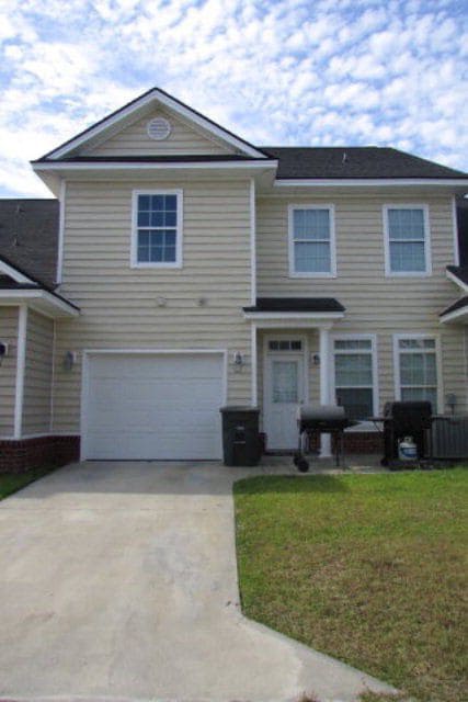 Building Photo - 708 Tattnall Dr