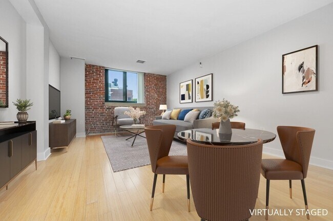 Building Photo - 42 8th St