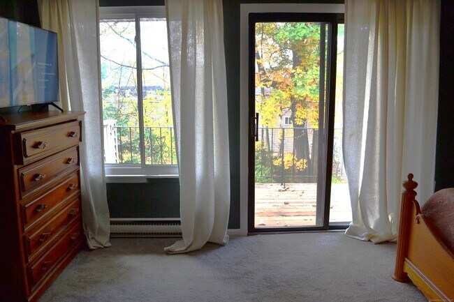 Building Photo - 41 Mountain Laurel Ct