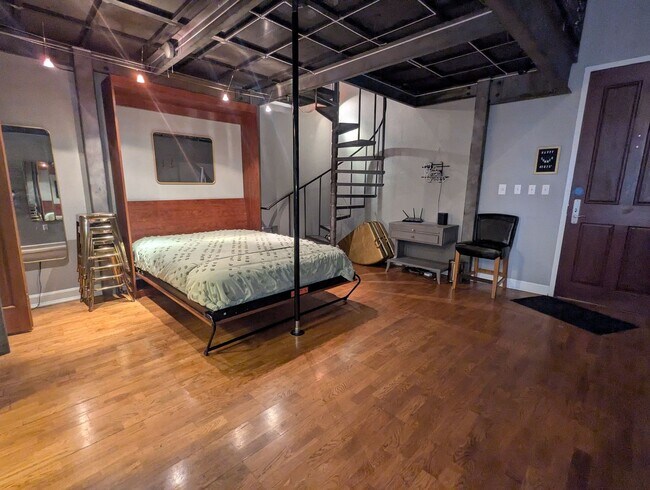 Building Photo - FANTASTIC LUXURY CONDO IN BALLPARK NEXT TO COORS FIELD!  FULLY-FURNISHED!