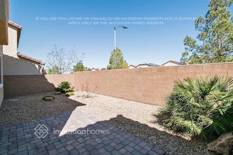 Building Photo - 11030 Toscano Gardens St