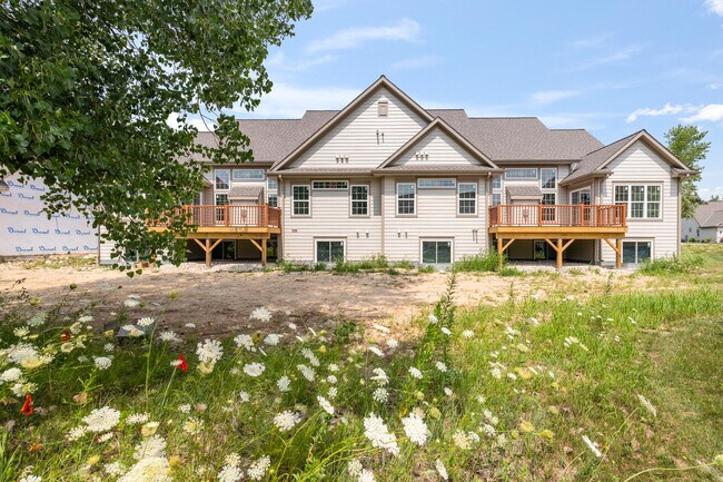Building Photo - 1793 Cedar Ridge Dr