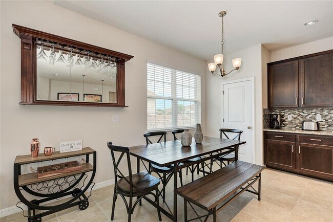 Building Photo - 8382 Enclave Way