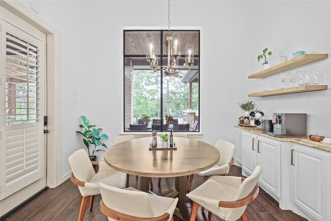 Building Photo - 5475 Harvest Oak Landing Dr