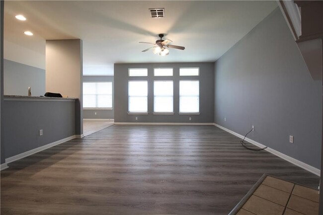 Building Photo - 11505 Oltons Bluff Cove