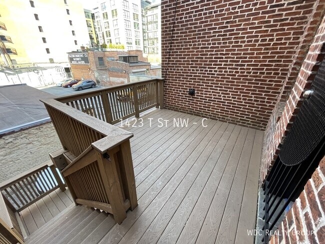 Building Photo - 1423 T St NW