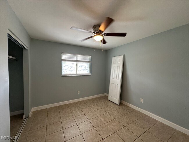 Building Photo - 4233 Pine Drop Ln