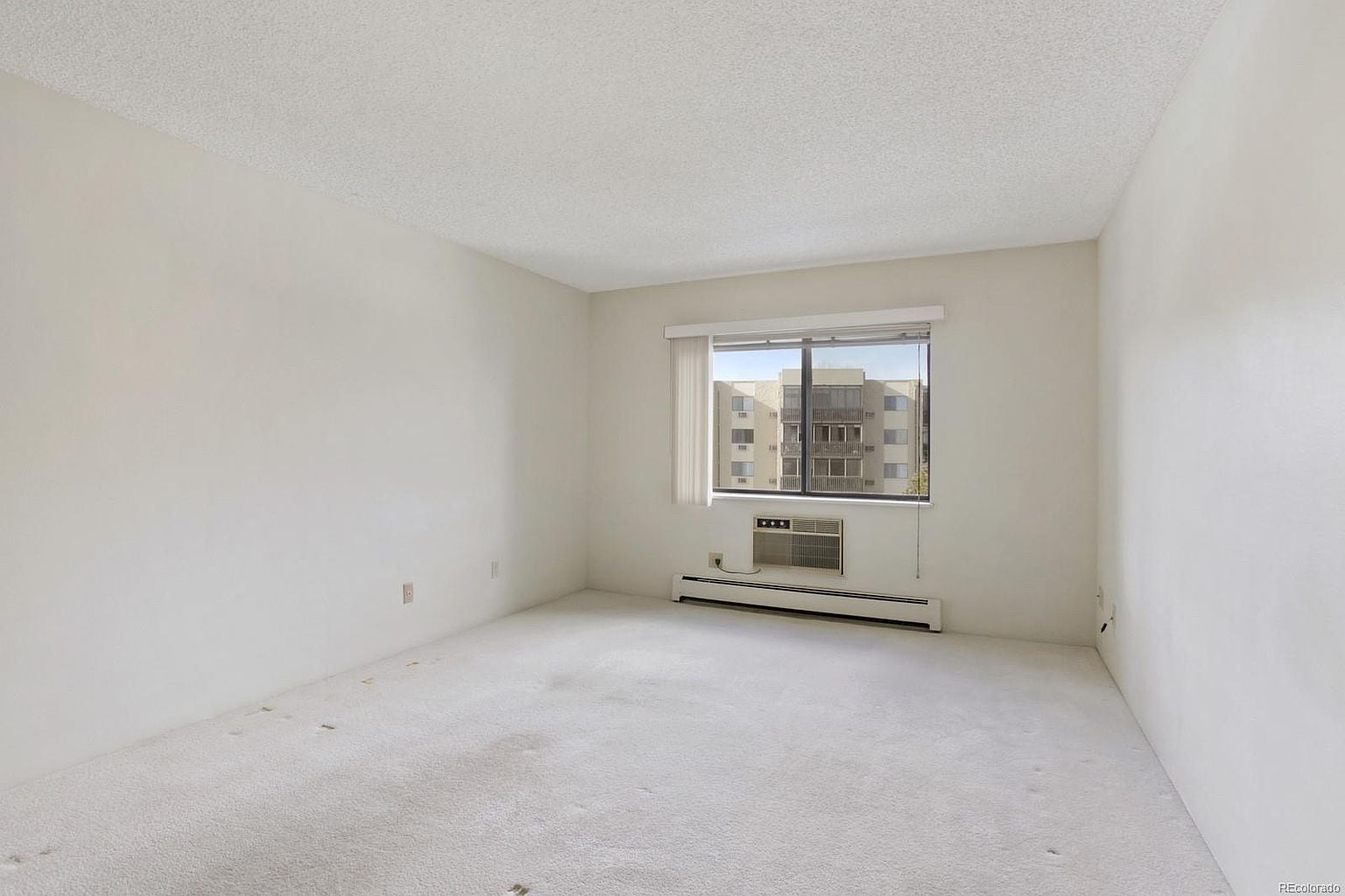 Building Photo - 14091 E Marina Dr